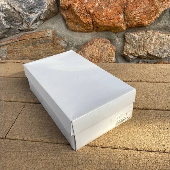 Suede Strappy Heels Kathryn Amberleigh - Picture 9 of 11